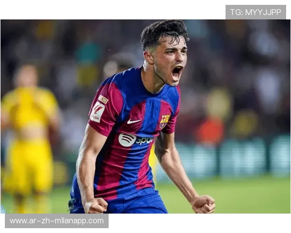 佩德里突破制造空间,巴萨少年天赋尽显 佩德里突破制造空间,巴萨少年天赋尽显